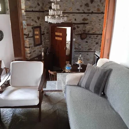 Vakantiehuis Traditional House 